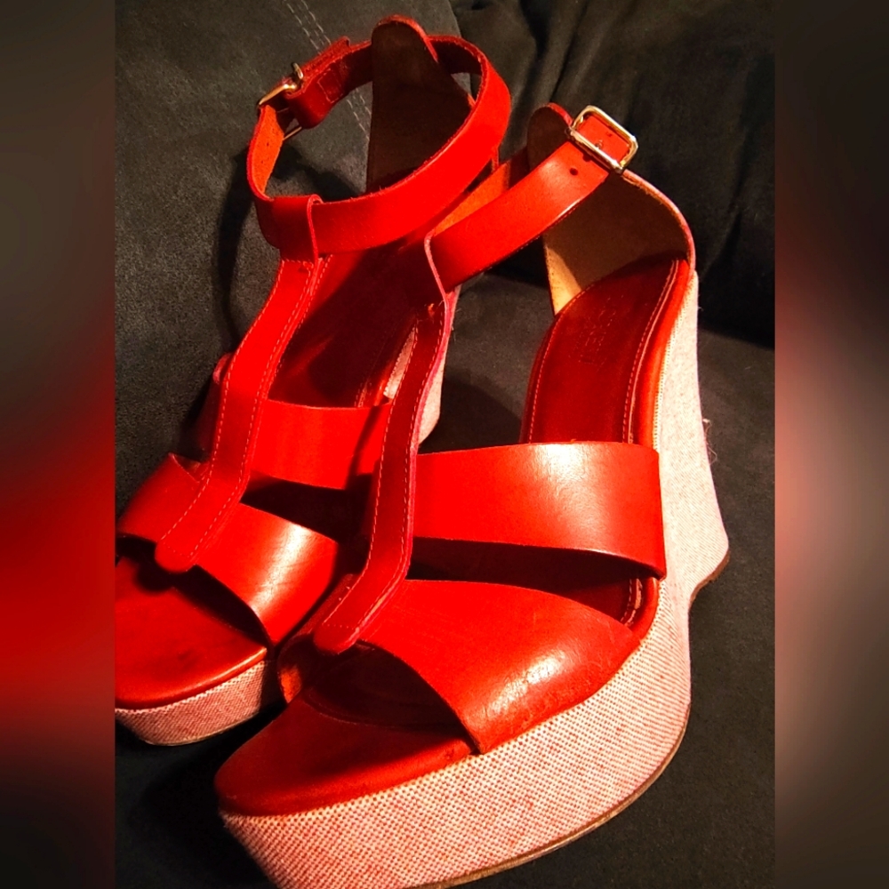 J CREW Red Leather Palma t strap Wedges Sz8